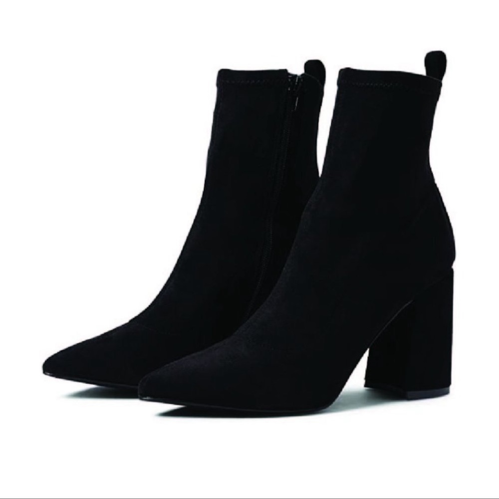 Steve Madden Falona Booties, Black faux suede, Size 7